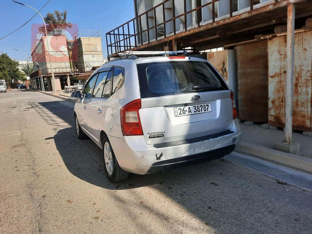 Kia Carens
